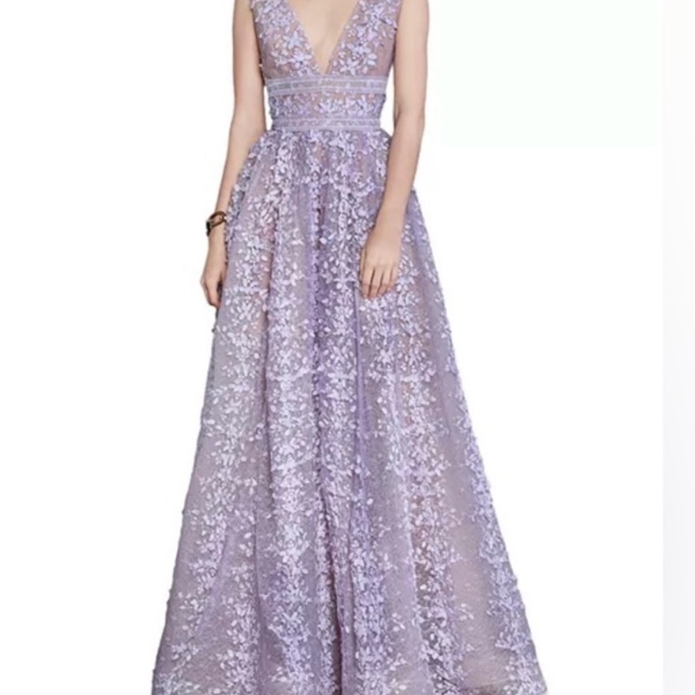 Bronx and Banco Megan Sleeveless V-Neck Lace Gown Lavender Size US 8